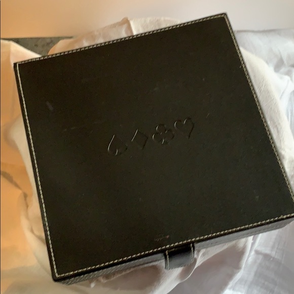 POKER CHIP SET IN BLACK CASE (CHIPS/DICE) GAMES - Picture 5 of 5